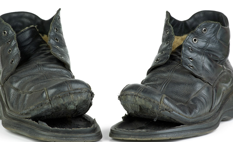 Colla per scarpe: incollare cuoio e gomma - Carluccio & Co. pellami,  minuterie metalliche e forniture per calzolai. cuoio, plantari e lucidi